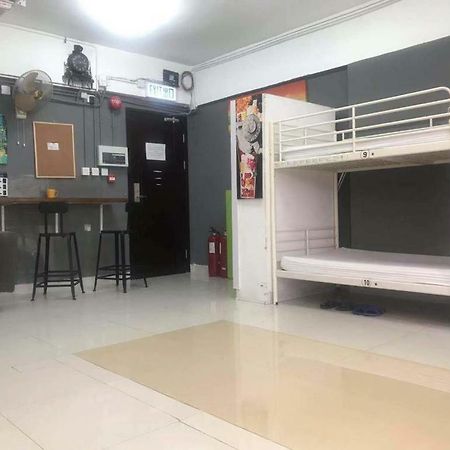 Chung Kiu Come Inn Hong Kong Dış mekan fotoğraf