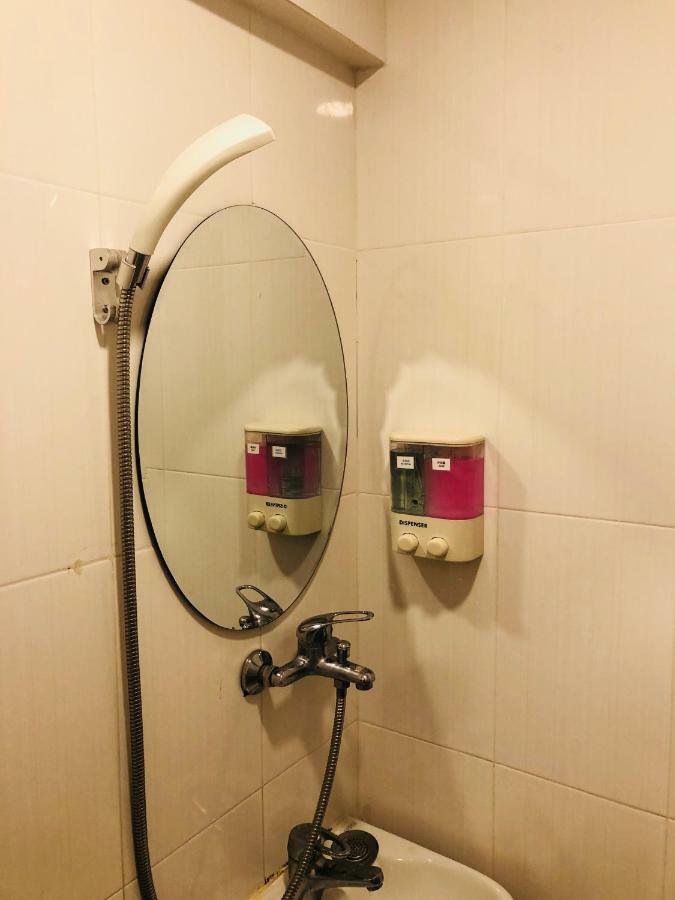 Chung Kiu Come Inn Hong Kong Dış mekan fotoğraf